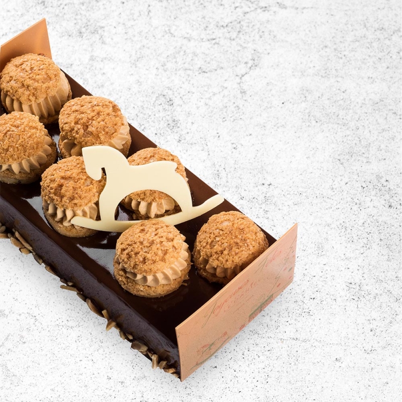 Bûche Bohème dessert entremets gâteau dessert de noel dessert édition limitée dessert exceptionnel maison le daniel laurent le daniel patisserie le daniel mof meilleur ouvrier de france à rennes idées de dessert pour les fêtes de fin d'année idées de dessert pour Noël dessert pour le réveillon de noel 24 décembre 25 décembre idée de dessert pour la saint sylvestre idées de dessert pour le réveillon du nouvel an dessert du nouvel an dessert d'exception pour les fêtes dessert de haute qualitépâtisserie artisanale artisan