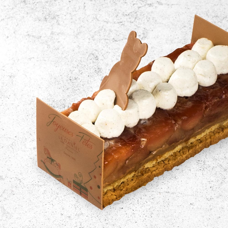 Bûche demoiselle buche de noel à rennes meilleur buches de noel à rennes mof meilleur ouvrier de france patisserie à rennes laurent le daniel maison le daniel patisserie le daniel dessert de noel de qualité à rennes buches aux fruits buches façon tarte tatin desserts de notre enfance dessert pour le réveillon de noel réveillon fêtes de fin d'année dessert exceptionnel