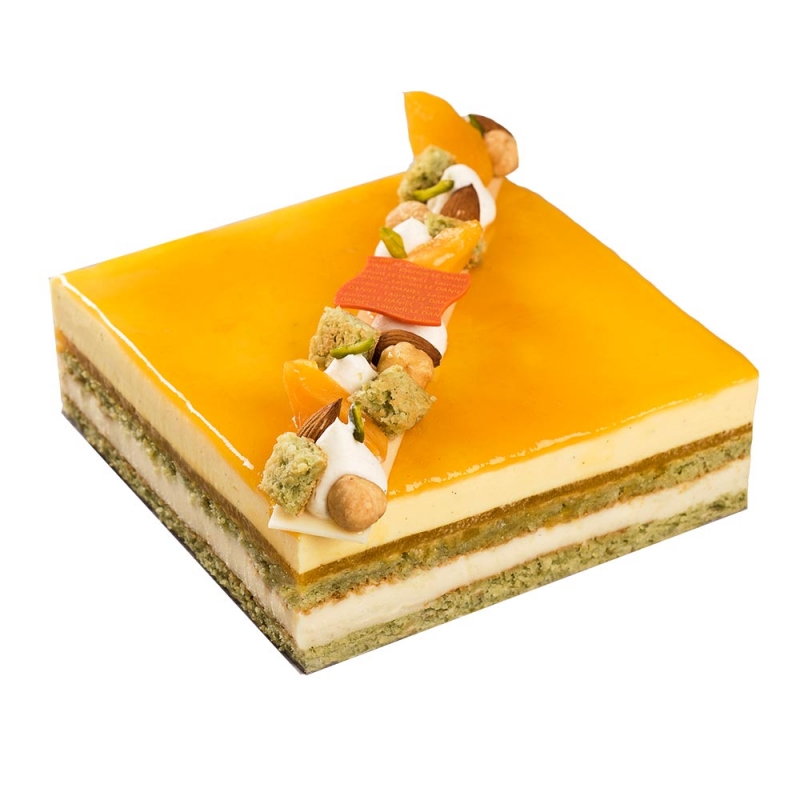 Provence Dessert pour enfants abricot nougat pistache Entremets gâteau anniversaire birthday cake cake design dessert qualité gâteau personnalisé pâtisserie traditionnelle française pastry repas fête d’anniversaire idée dessert original haut de gamme artisan pâtissier chocolatier macaron glacier confiseur biscuiterie traiteur meilleur pâtisserie rennes, maison gâteaux, salon de thé, laurent le Daniel mof meilleur ouvrier de France pâtisserie rennes ille et vilaine bretagne relais desserts